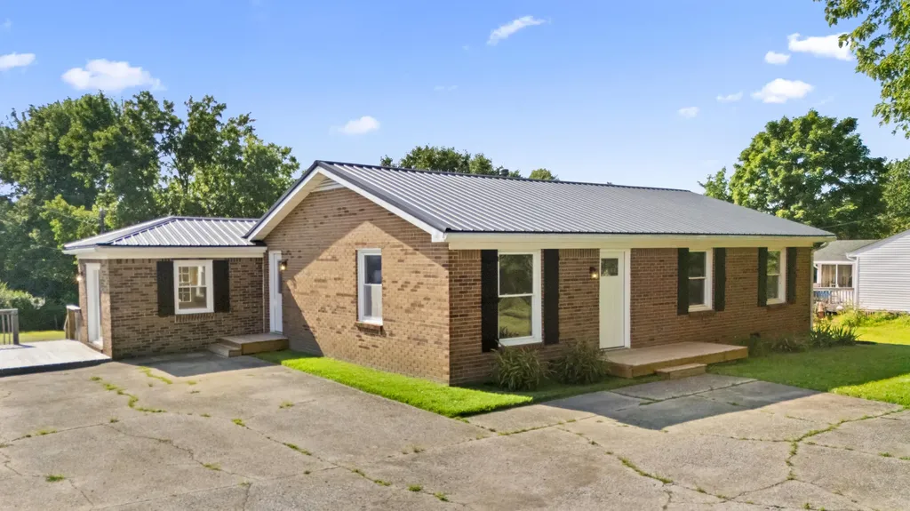 101 Demerson Lane Frankfort KY 40601