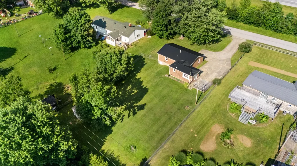 101 Demerson Lane Frankfort KY 40601