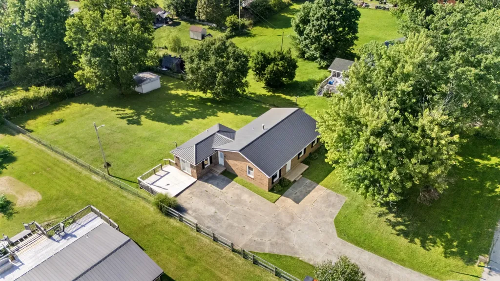 101 Demerson Lane Frankfort KY 40601