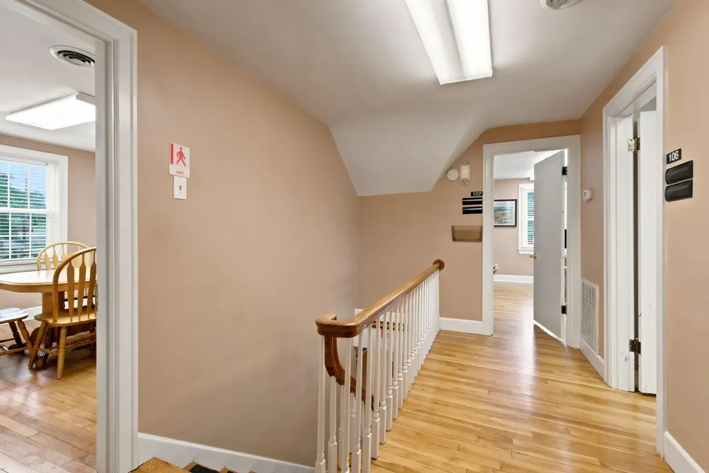 1618 Harrodsburg Road Lexington KY 40504