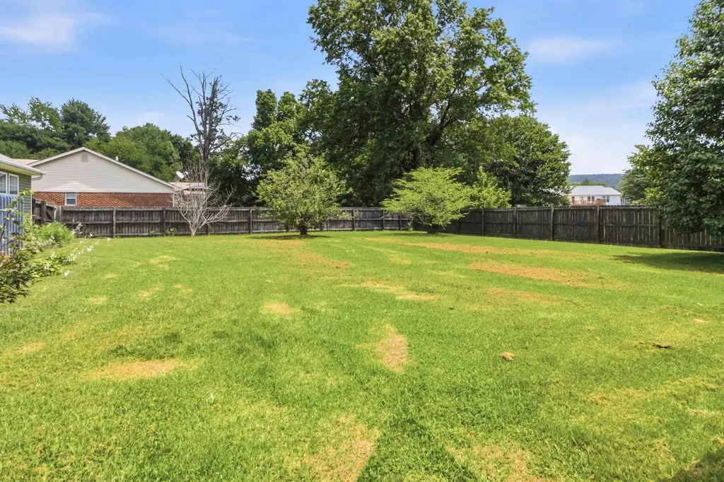 514 Brady Berea KY 40403