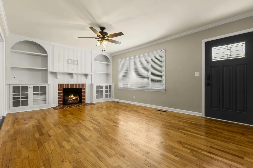 1038 Sioux Trail Frankfort KY 40601