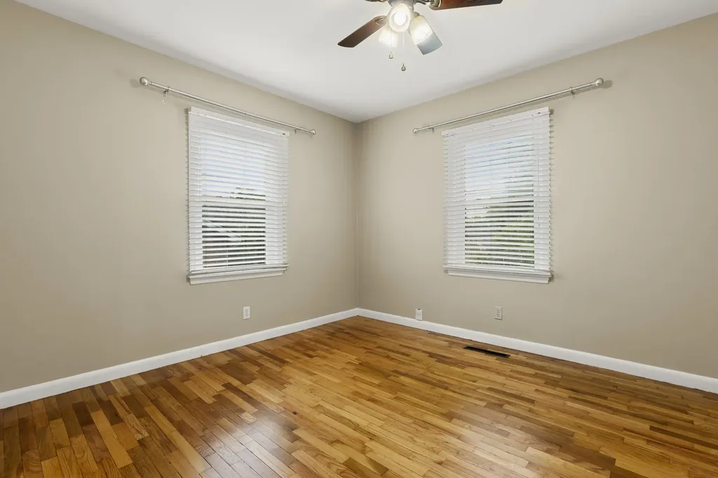 1038 Sioux Trail Frankfort KY 40601