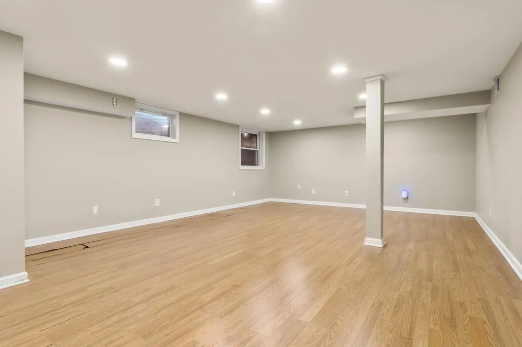 1038 Sioux Trail Frankfort KY 40601