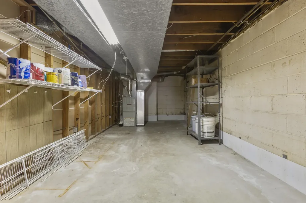 1038 Sioux Trail Frankfort KY 40601
