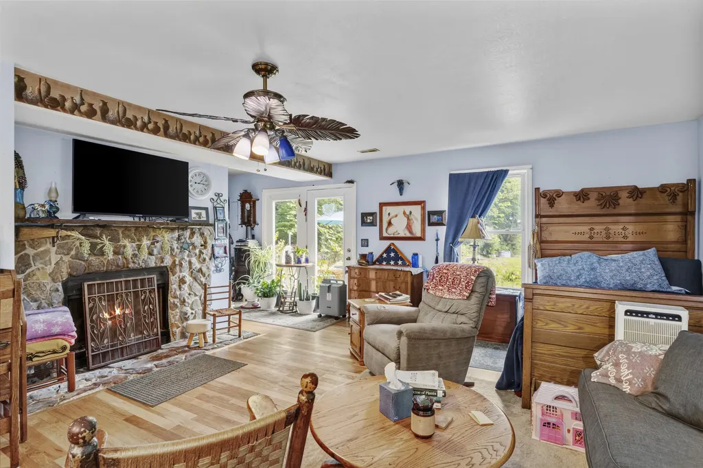 365 Johnny Morton Hollow Road Stanton KY 40380