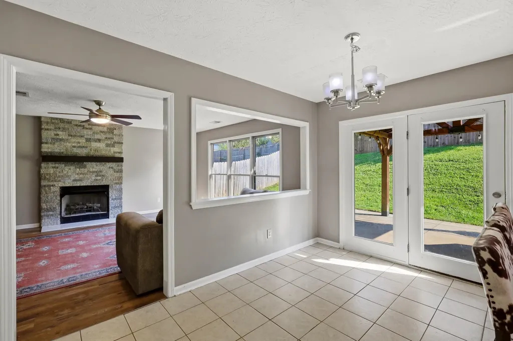 473 Amberley Drive Lexington KY 40515