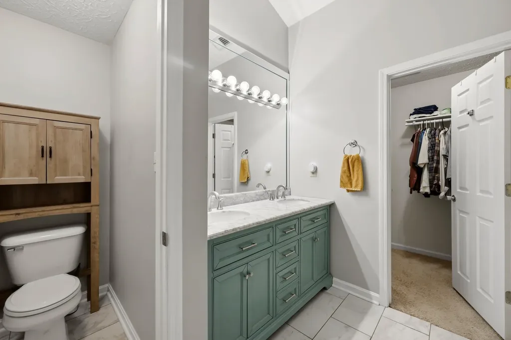 473 Amberley Drive Lexington KY 40515