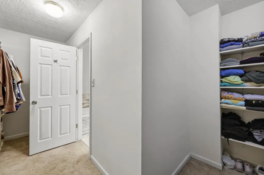 473 Amberley Drive Lexington KY 40515
