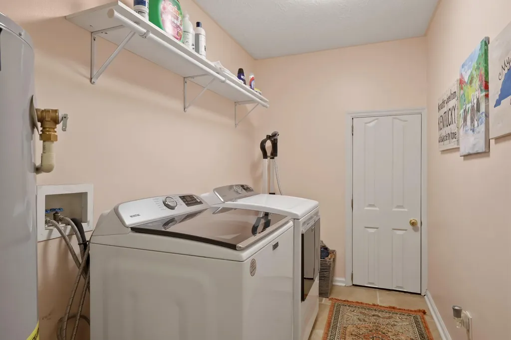 473 Amberley Drive Lexington KY 40515