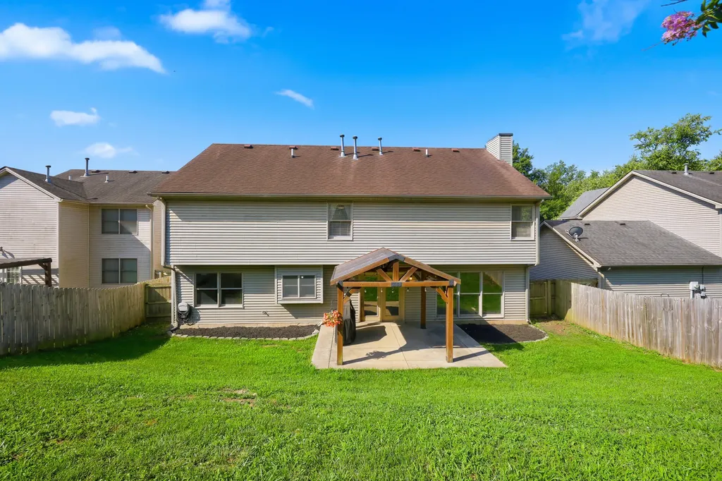 473 Amberley Drive Lexington KY 40515