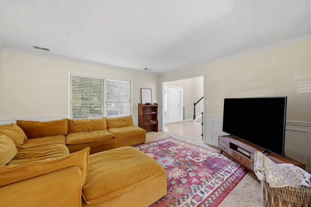 473 Amberley Drive Lexington KY 40515
