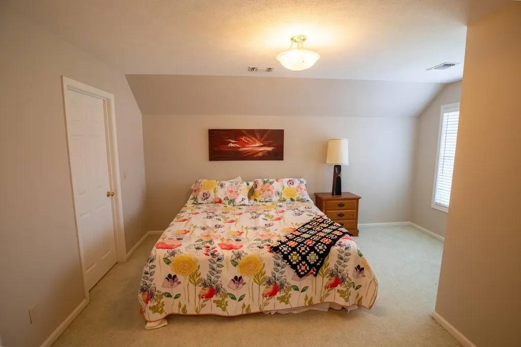 129 Wayne Circle New Concord KY 42076