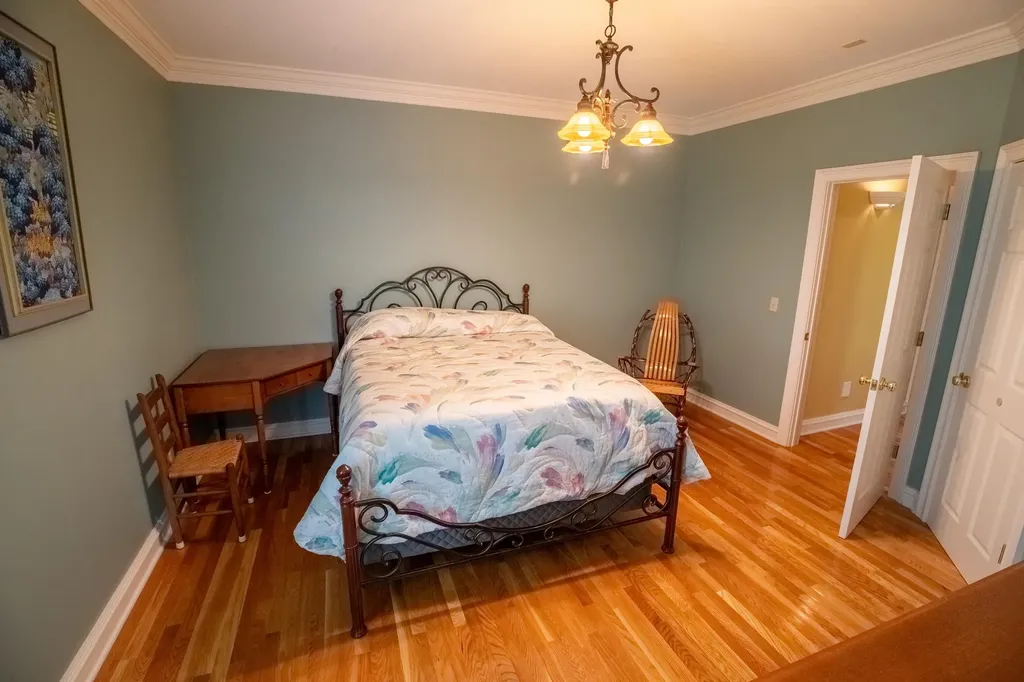 129 Wayne Circle New Concord KY 42076