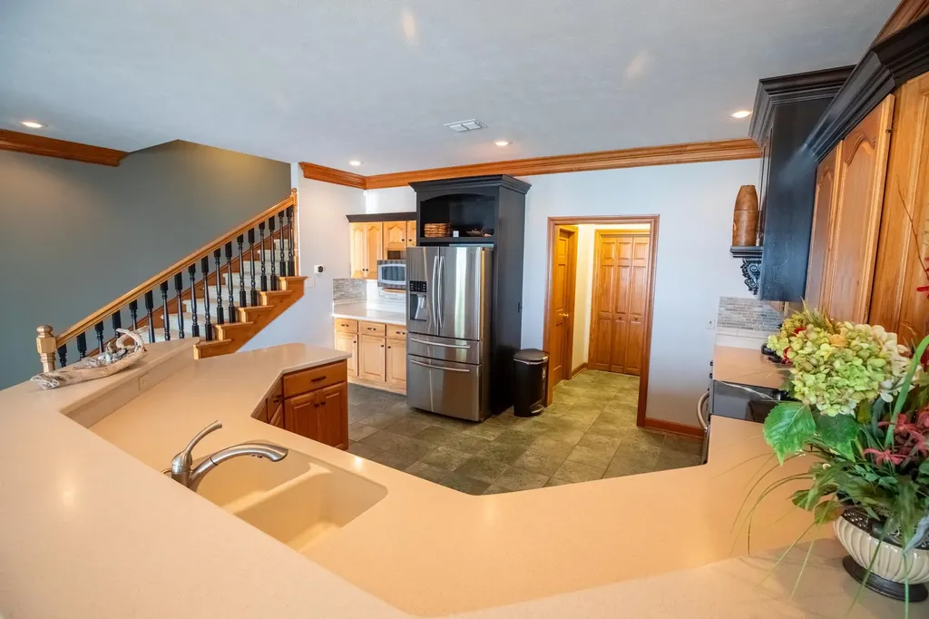129 Wayne Circle New Concord KY 42076