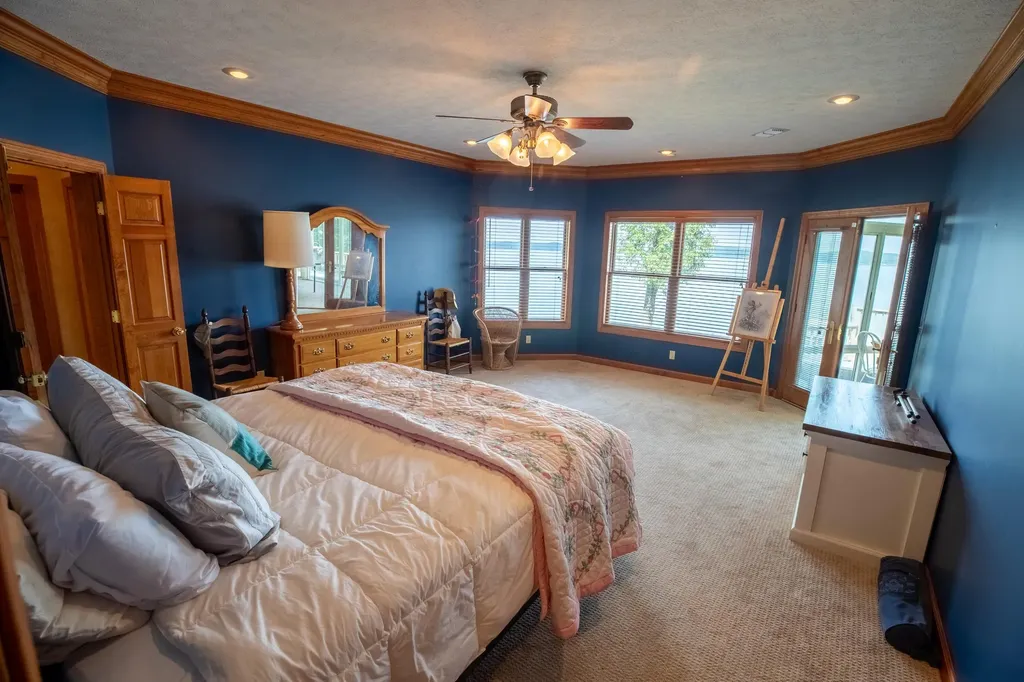 129 Wayne Circle New Concord KY 42076