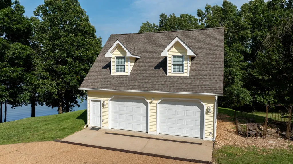 129 Wayne Circle New Concord KY 42076