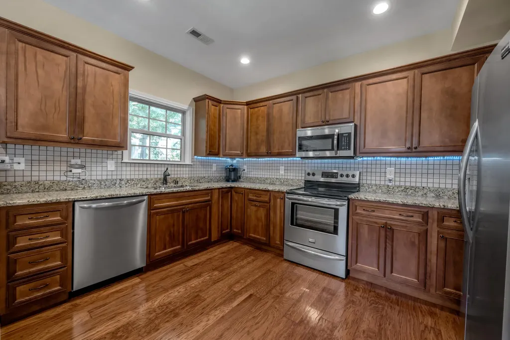 3717 Saint Andrews Walk Lexington KY 40509