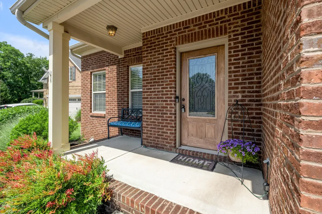 3717 Saint Andrews Walk Lexington KY 40509