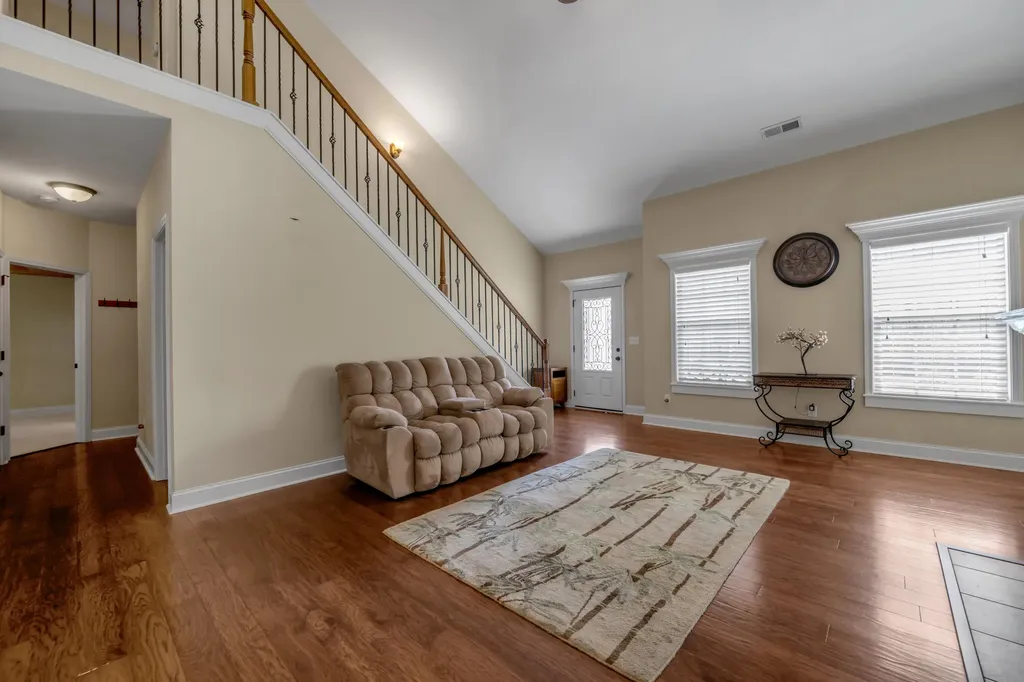 3717 Saint Andrews Walk Lexington KY 40509