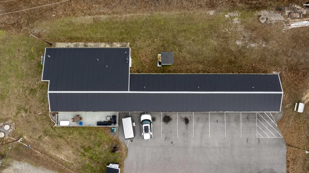 6804 U.s. 641 Gilbertsville KY 42044