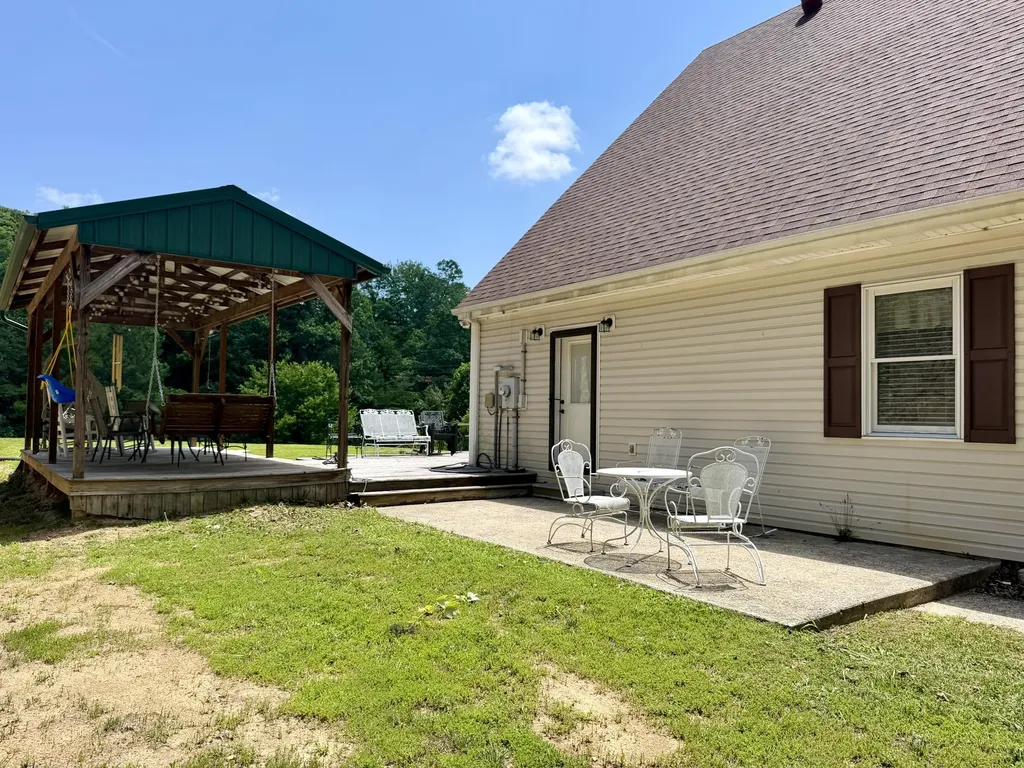 55 E Highway 577 Manchester KY 40962