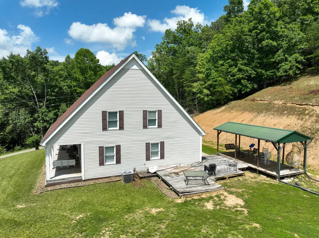 55 E Highway 577 Manchester KY 40962