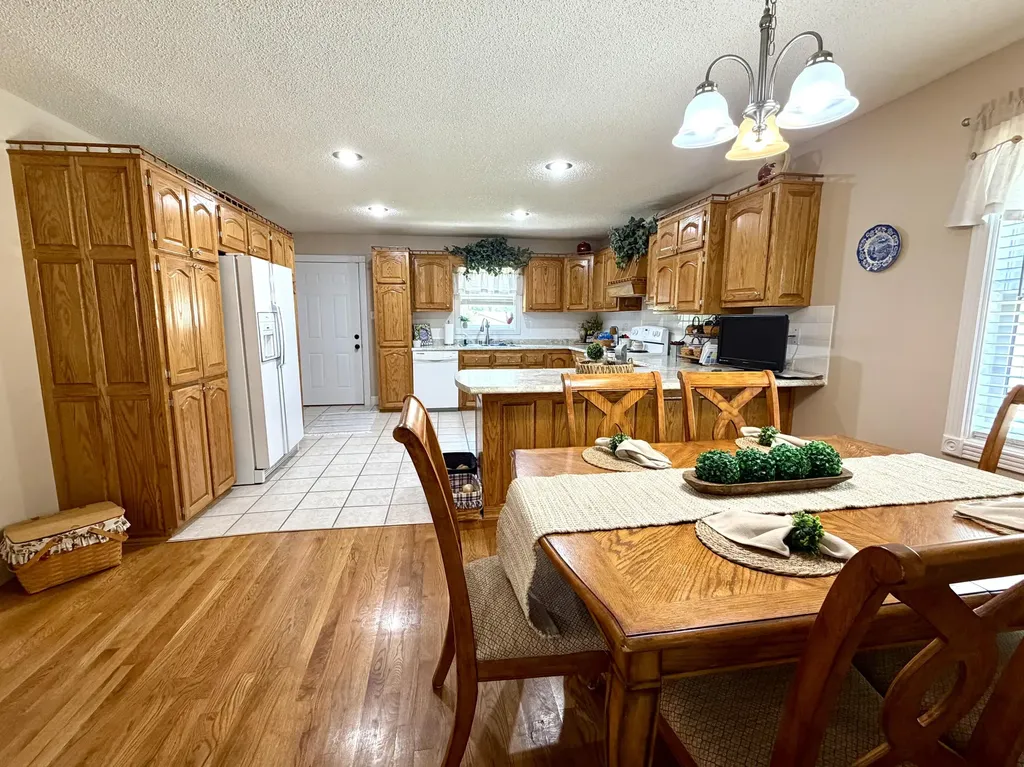 55 E Highway 577 Manchester KY 40962