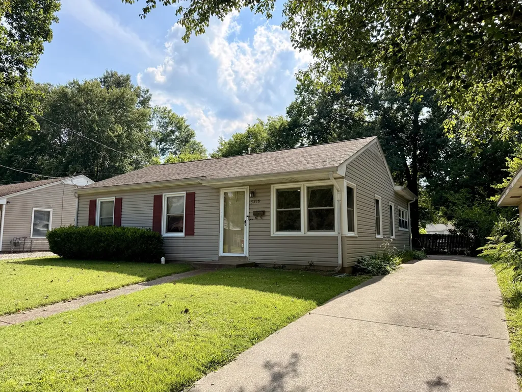 3219 Lorine Lane Paducah KY 42001