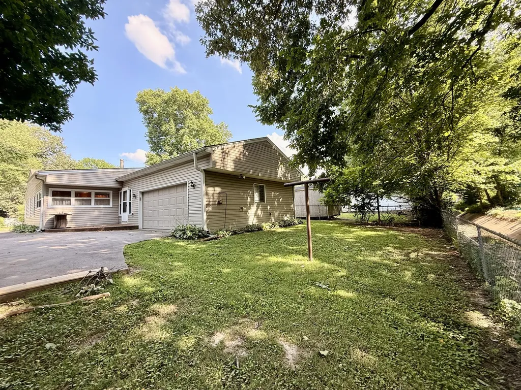 3219 Lorine Lane Paducah KY 42001