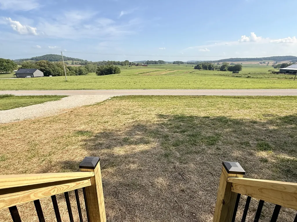 3404 Hardyville Road Munfordville KY 42765