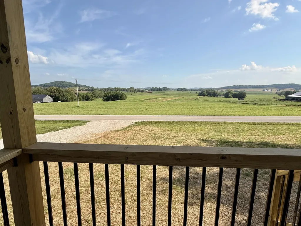 3404 Hardyville Road Munfordville KY 42765
