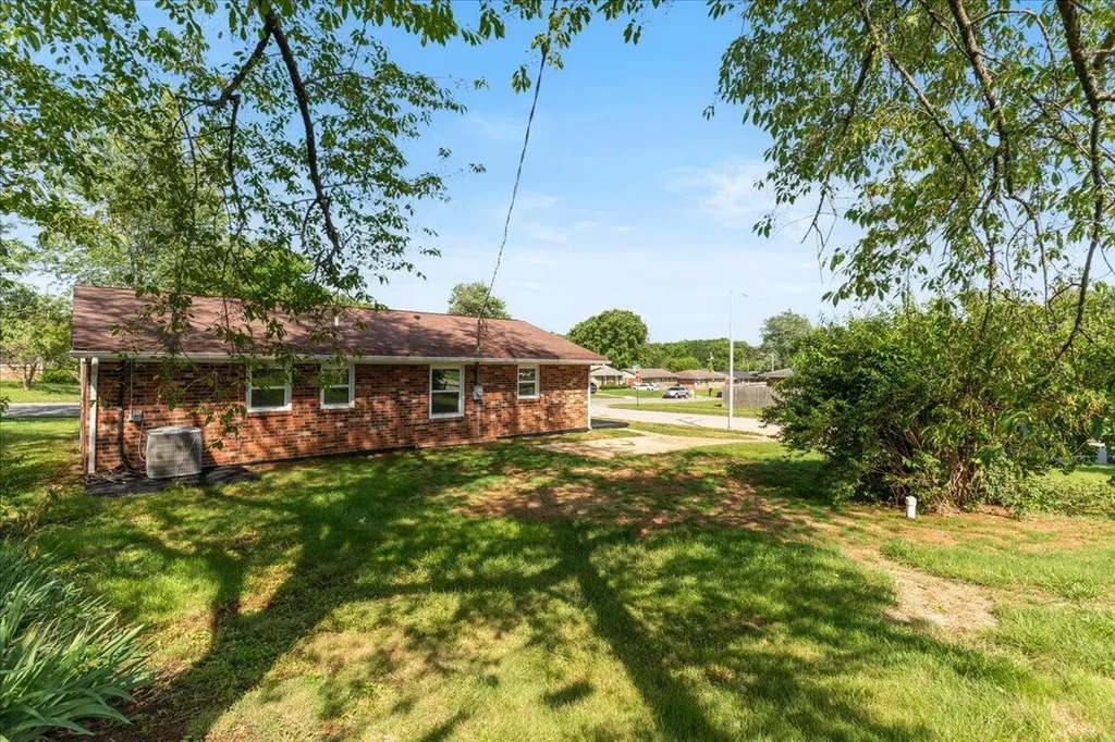 634 Hollow Creek Road Lexington KY 40511