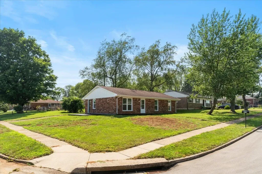 634 Hollow Creek Road Lexington KY 40511