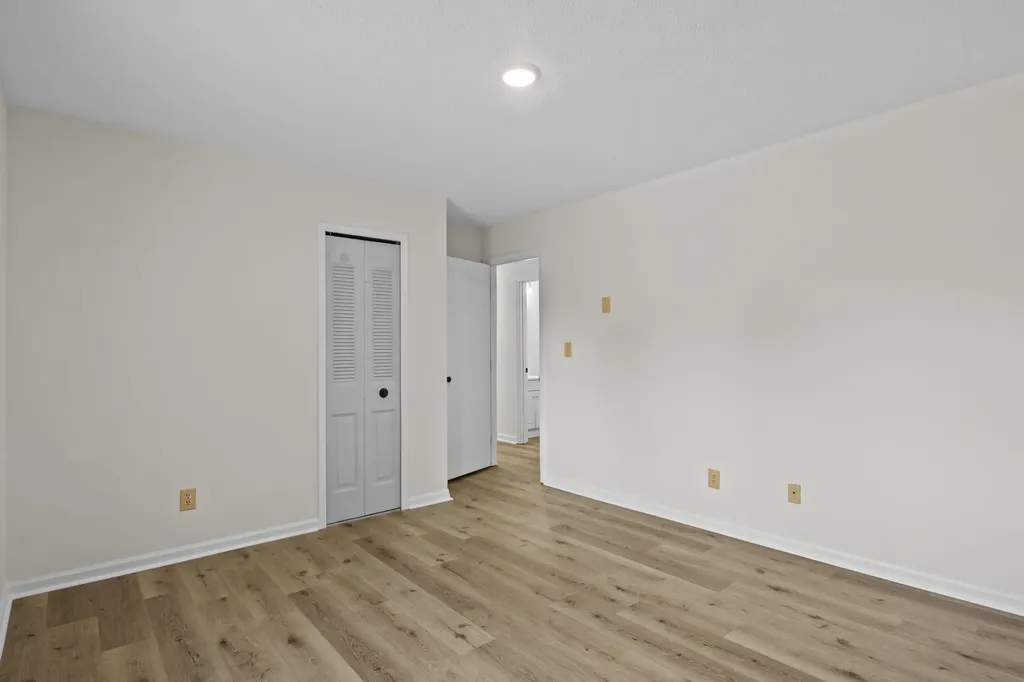 159 Hickory Road Lawrenceburg KY 40342