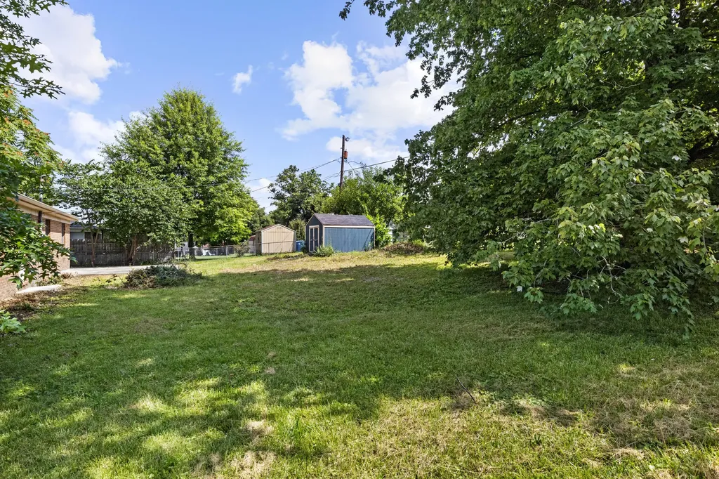 159 Hickory Road Lawrenceburg KY 40342