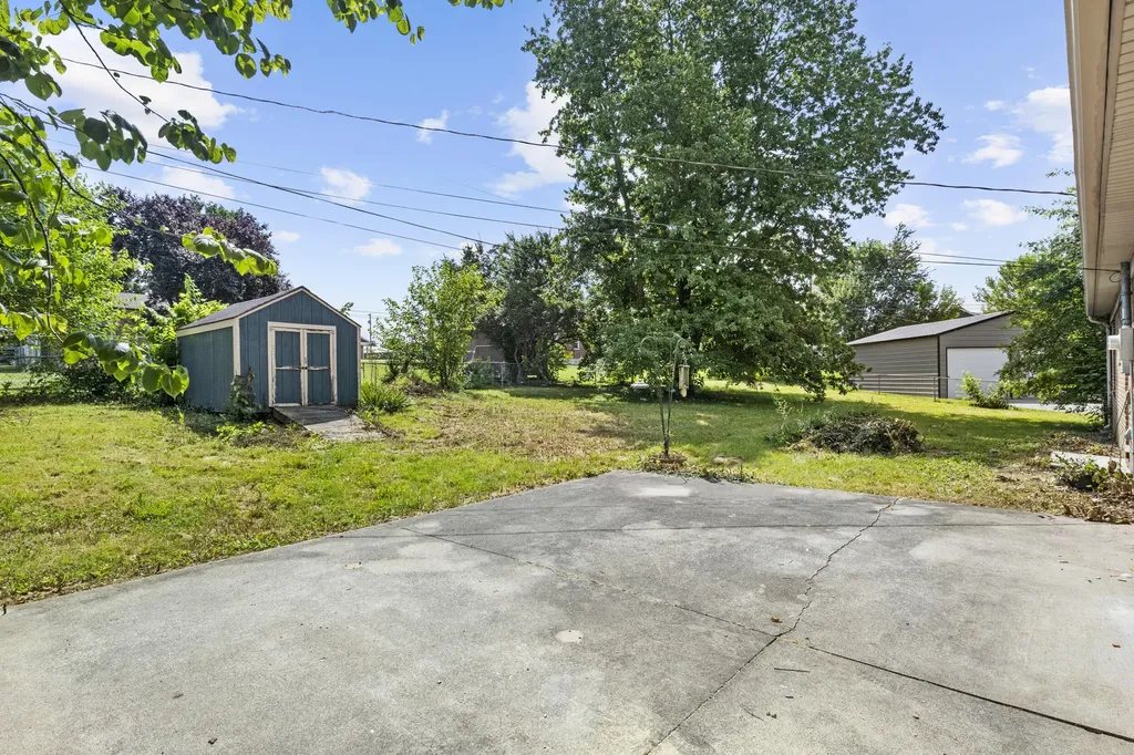 159 Hickory Road Lawrenceburg KY 40342