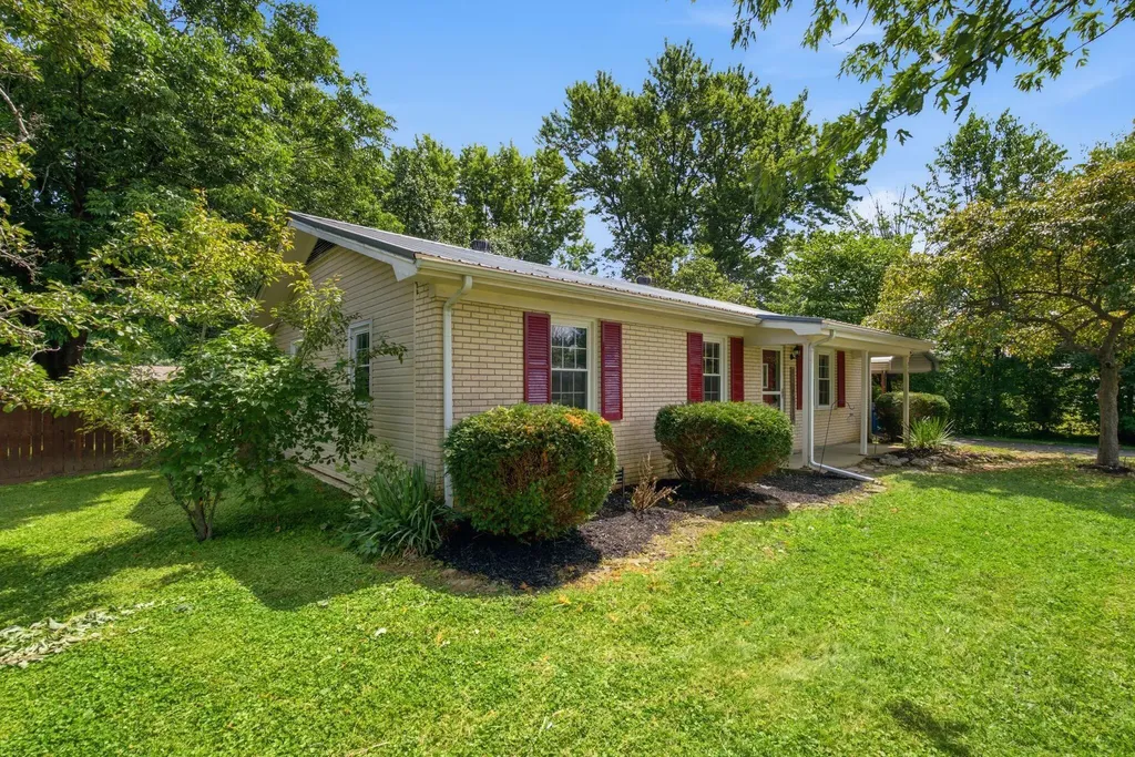 315 Meriwether Drive Lawrenceburg KY 40342