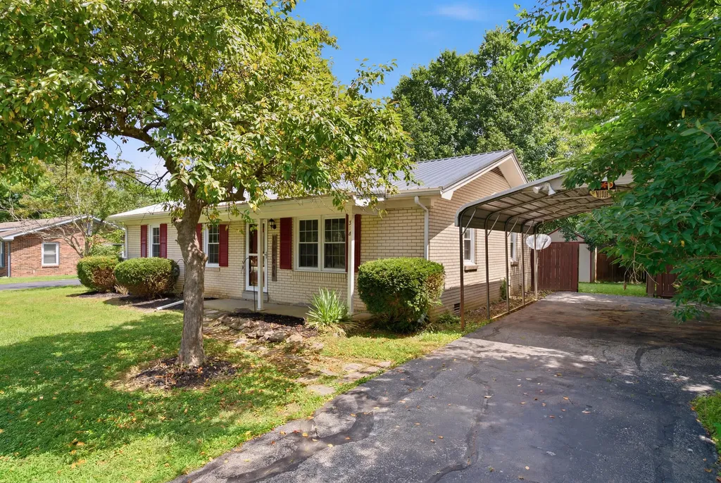 315 Meriwether Drive Lawrenceburg KY 40342