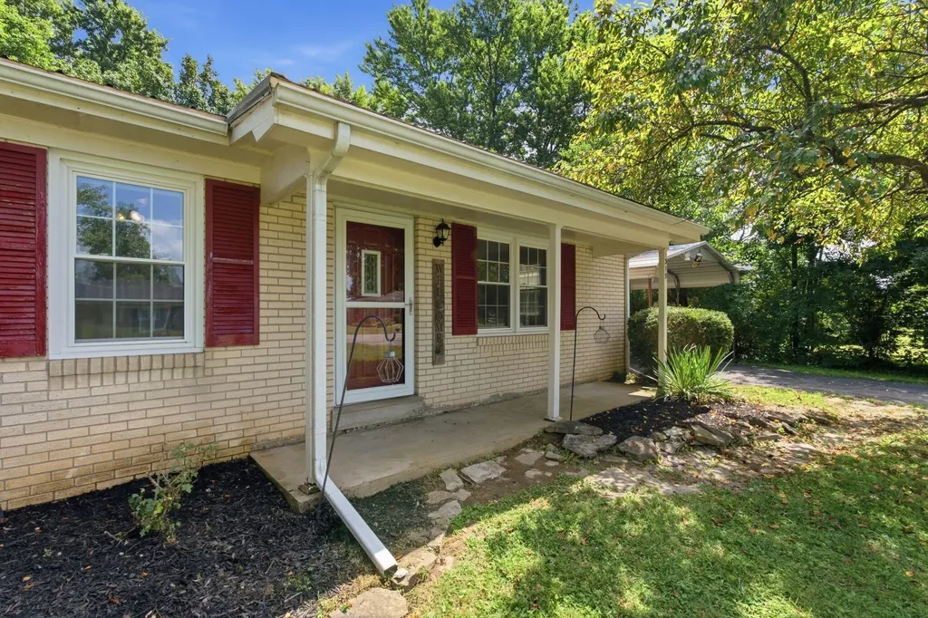 315 Meriwether Drive Lawrenceburg KY 40342