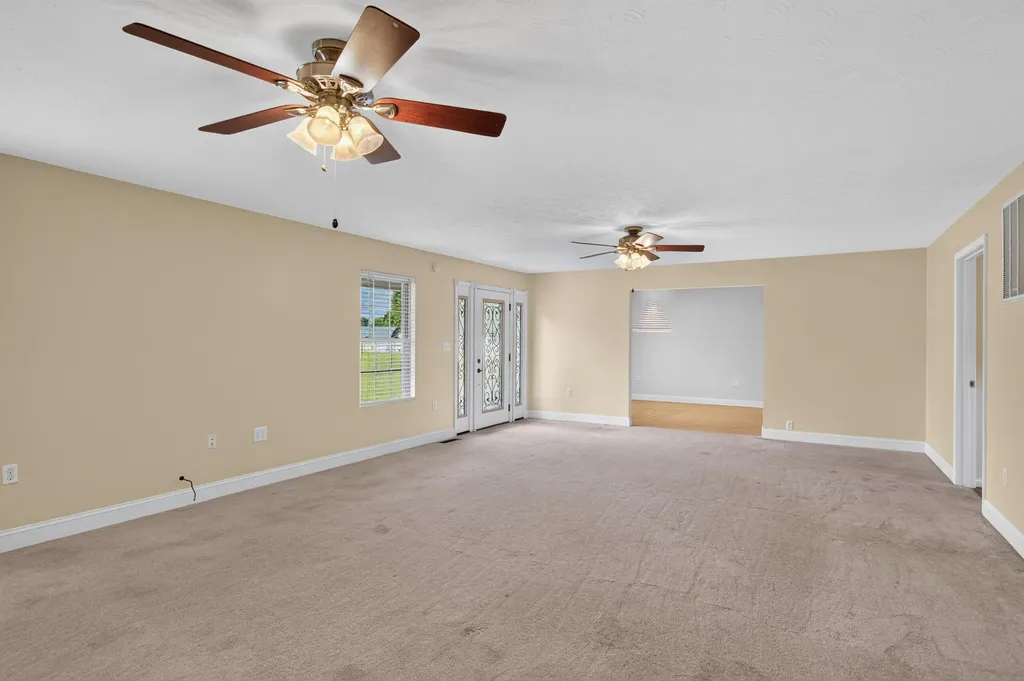 1408 Ky-80 Windsor KY 42565