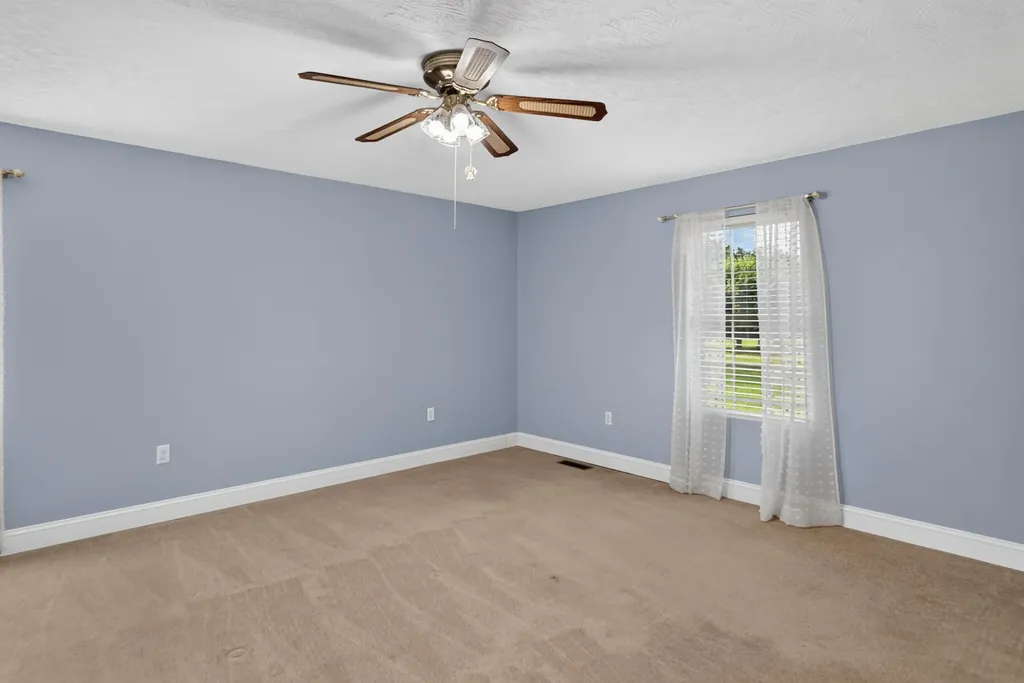 1408 Ky-80 Windsor KY 42565