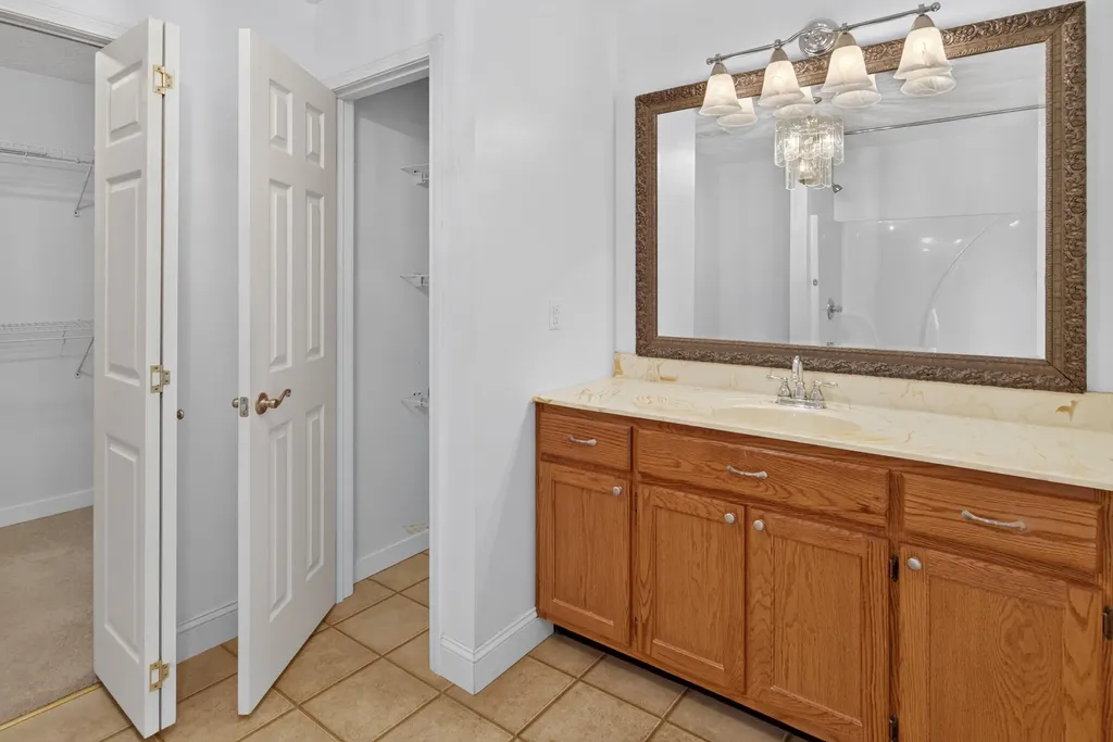 1408 Ky-80 Windsor KY 42565