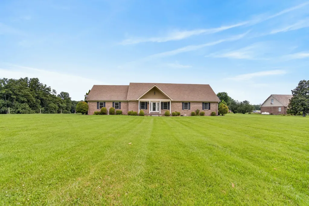 1408 Ky-80 Windsor KY 42565