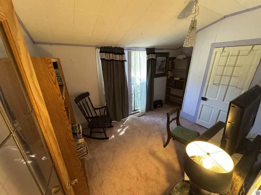 919 Troy Avenue Hickman KY 42050