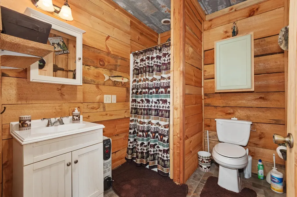 75 William Curnel Road Marion KY 42064