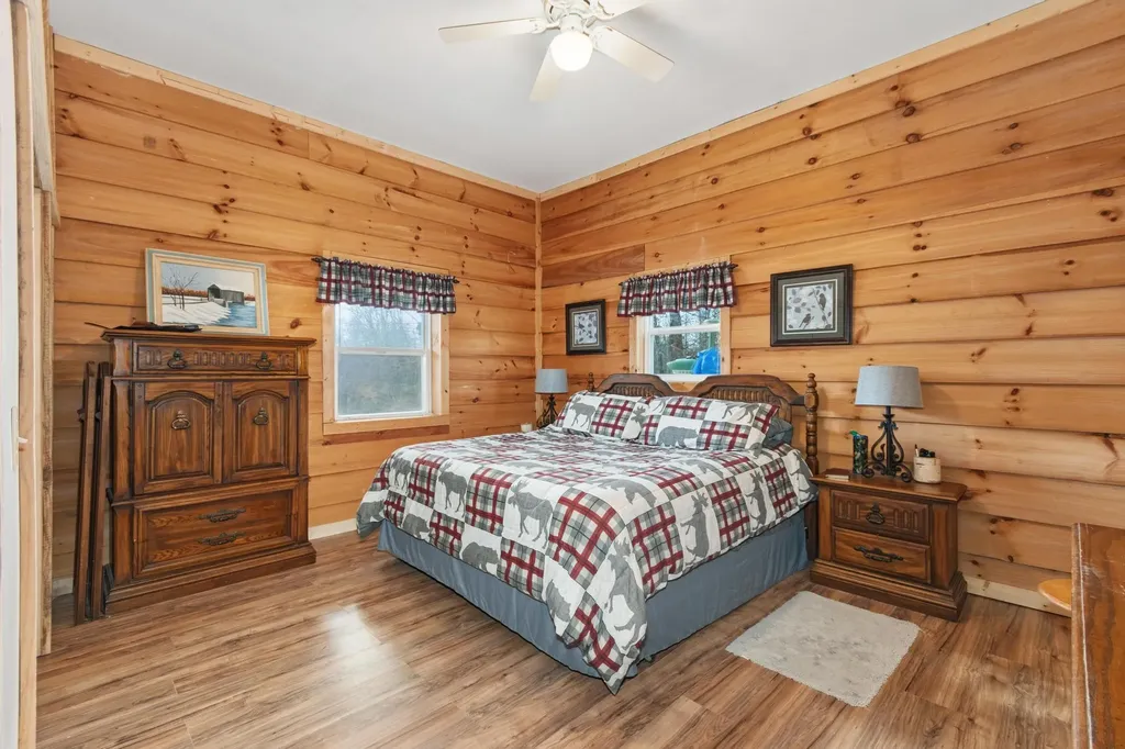 75 William Curnel Road Marion KY 42064