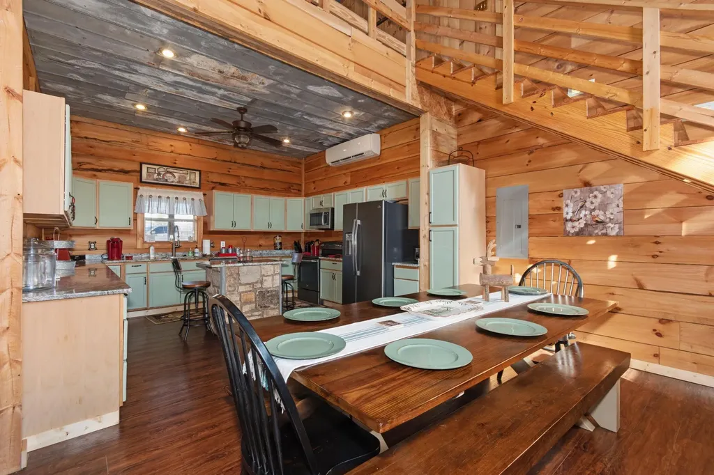 75 William Curnel Road Marion KY 42064