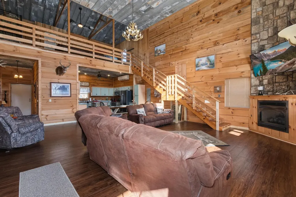 75 William Curnel Road Marion KY 42064