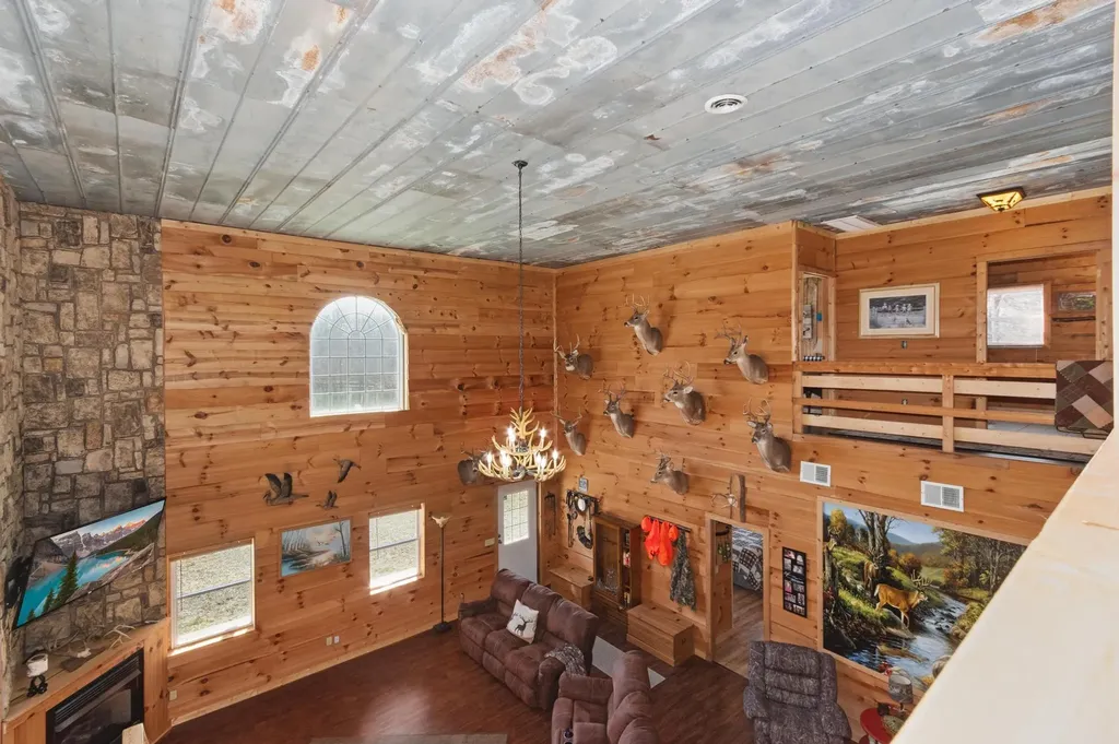 75 William Curnel Road Marion KY 42064